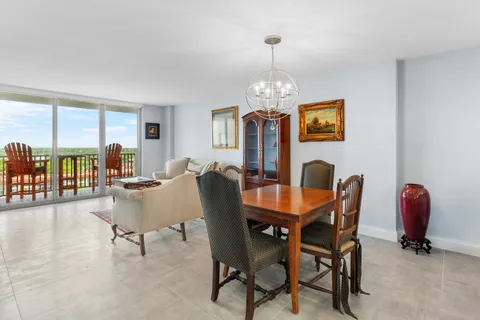 $545,000 | 1150 Hillsboro Mile, Unit 905, Hillsboro Beach, FL 33064
