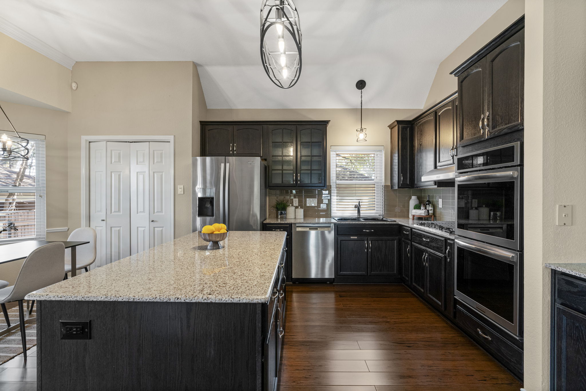 11008 Needham Court Austin, TX 78739 - Photo 15 of 37