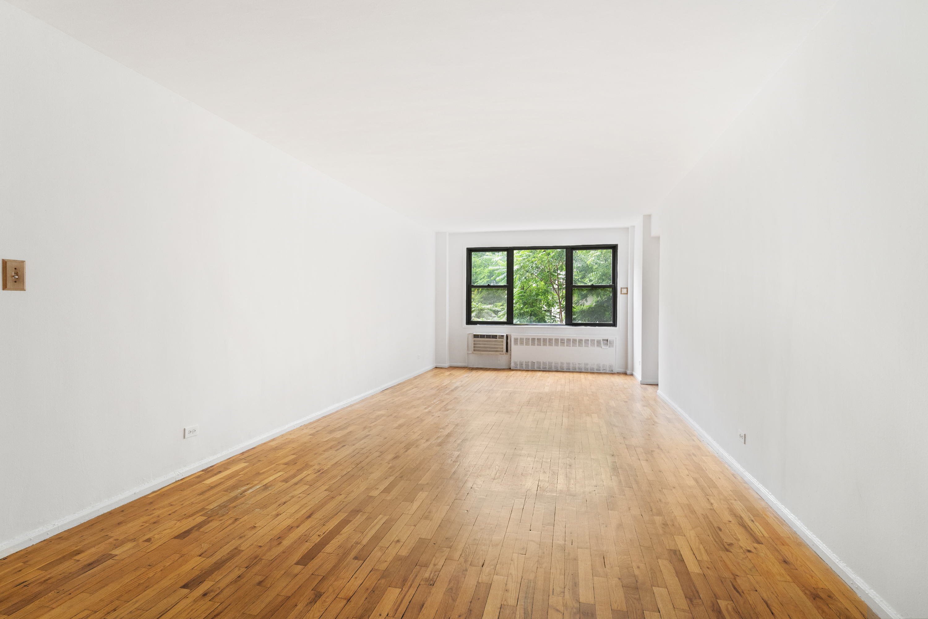 408 West 57th Street, Unit 3D Manhattan, NY 10019 - Photo 2 of 11