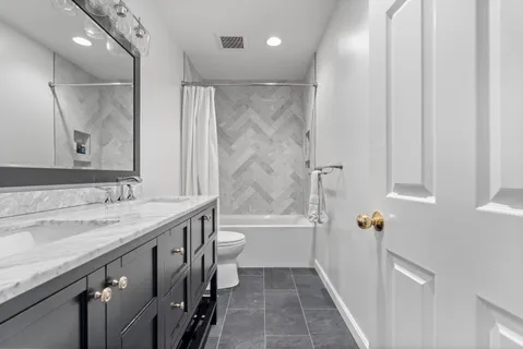 $1,500,000 | 40 Joy Street, Unit 13, Boston, MA 02114