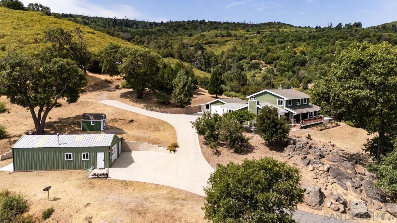 16690 Iron Springs Road Julian, CA 92036 - Photo 4 of 69