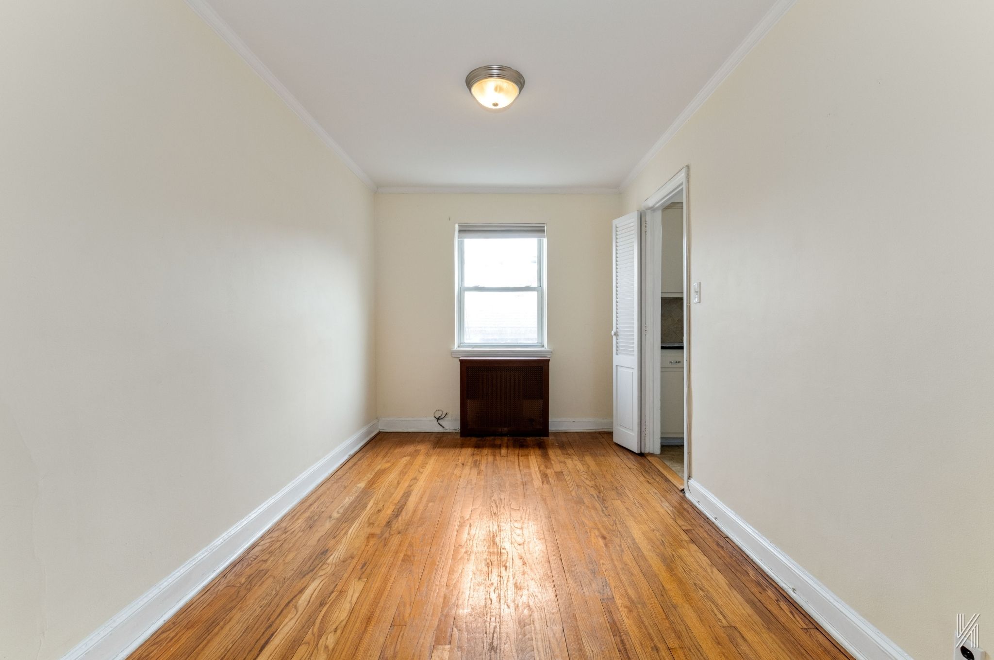 20-29 28th Street Queens, NY 11105 - Photo 6 of 28