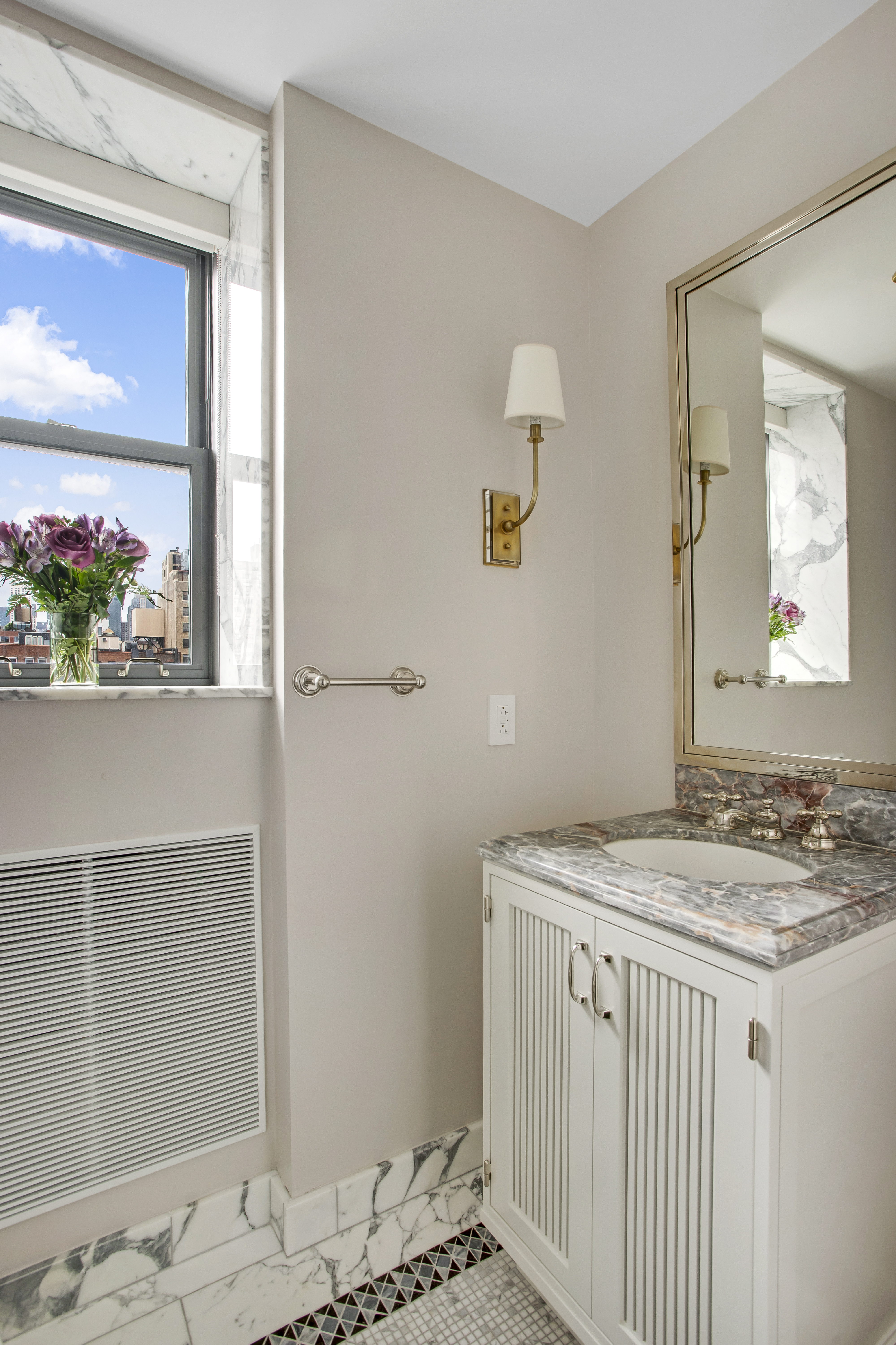 150 West 12th Street, Unit 7E Manhattan, NY 10011 - Photo 10 of 20