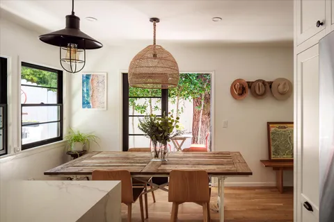 $1,549,000 | 8421 Kirkwood Drive, Los Angeles, CA 90046