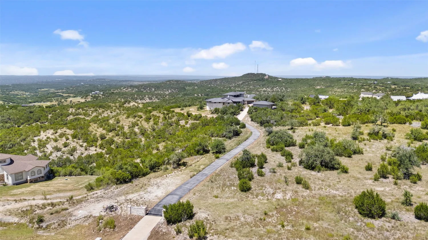 $3,800,000 | 416 Julieanne Cove, Dripping Springs, TX 78620