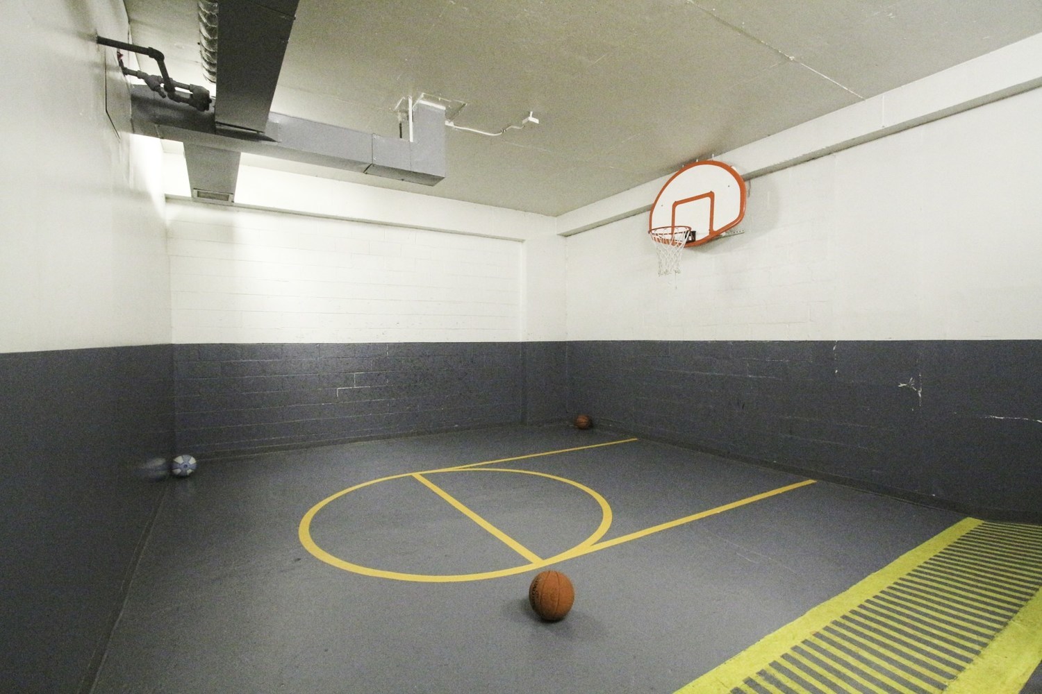 225 West 83rd Street, Unit 10K Manhattan, NY 10024 - Photo 18 of 21