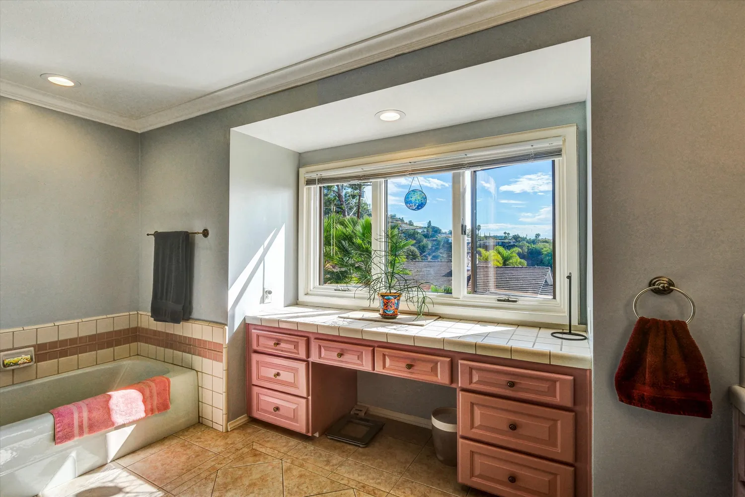 $2,998,000 | 441 Audraine Drive, Glendale, CA 91202