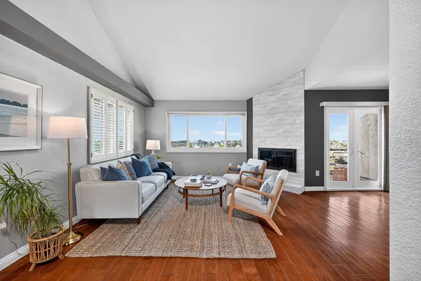 $1,649,000 | 965 Hygeia Avenue, Encinitas, CA 92024