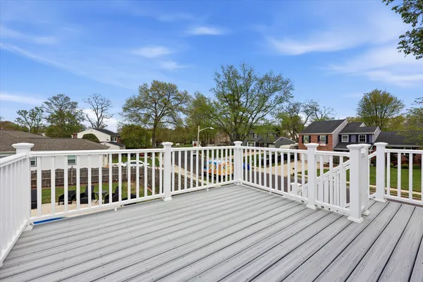 $709,000 | 1 Yardley Court, Mount Laurel, NJ 08054