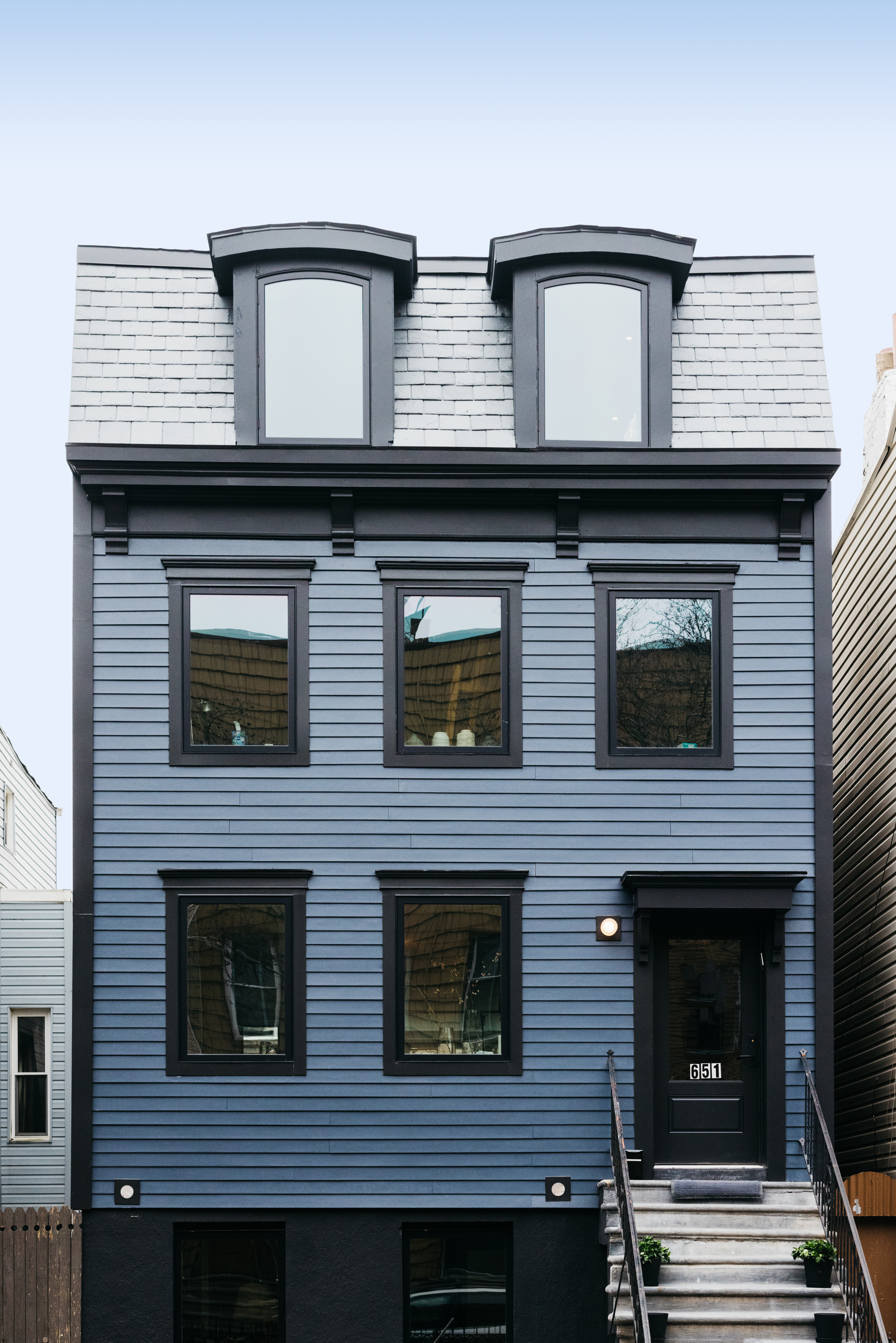 651 Leonard Street, Unit 1A Brooklyn, NY 11222 - Photo 12 of 12 a building view with a outdoor space