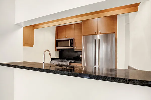 120 Riverside Boulevard, Unit 15G Manhattan, NY 10069 - Photo 6 of 7