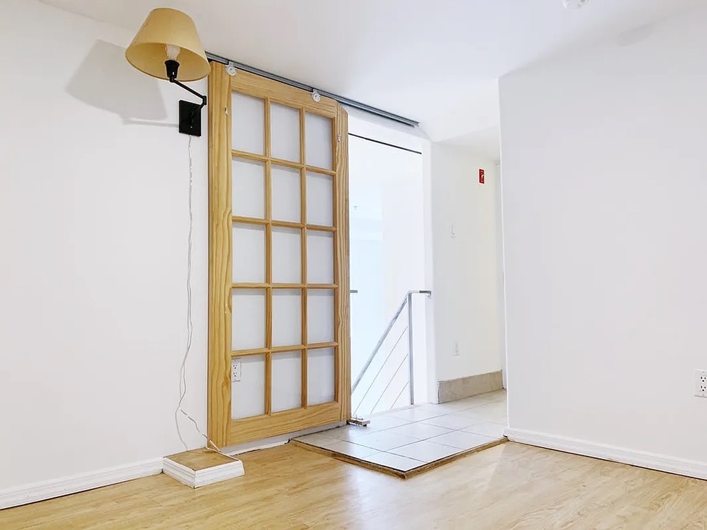 94 Meserole Street, Unit 4B Brooklyn, NY 11206 - Photo 9 of 21