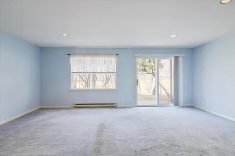 $470,000 | 60 Hickory Way, Mount Arlington, NJ 07856