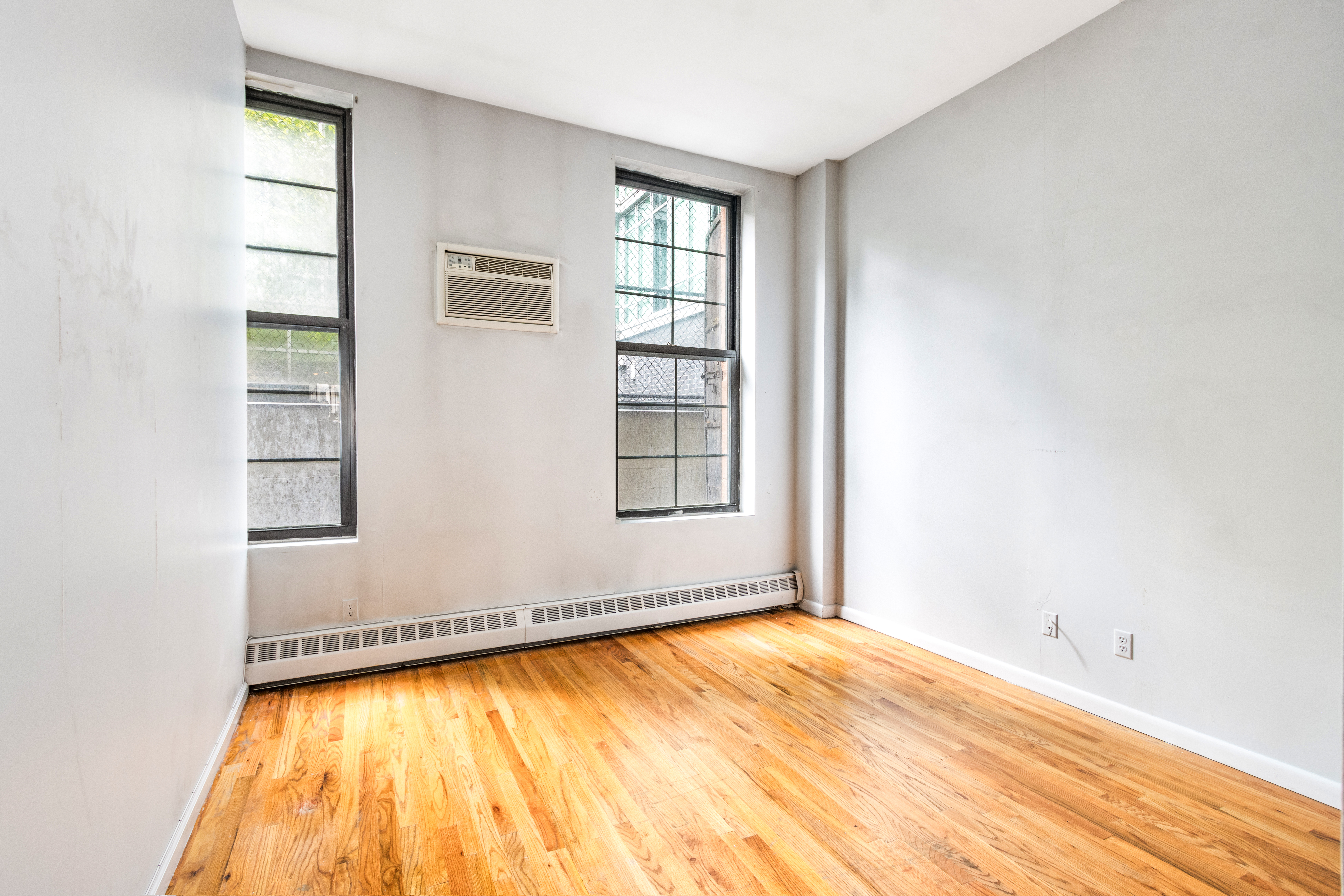 75 Chambers Street, Unit 2 Manhattan, NY 10007 - Photo 5 of 6