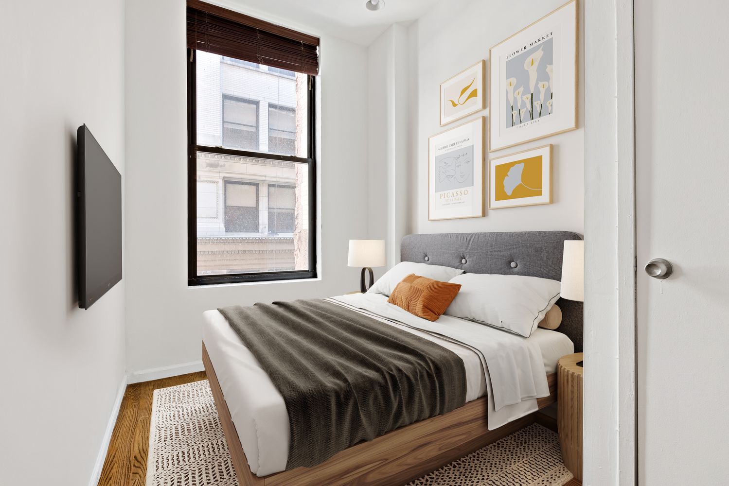 56 Pine Street, Unit 3D Manhattan, NY 10005 - Photo 5 of 10