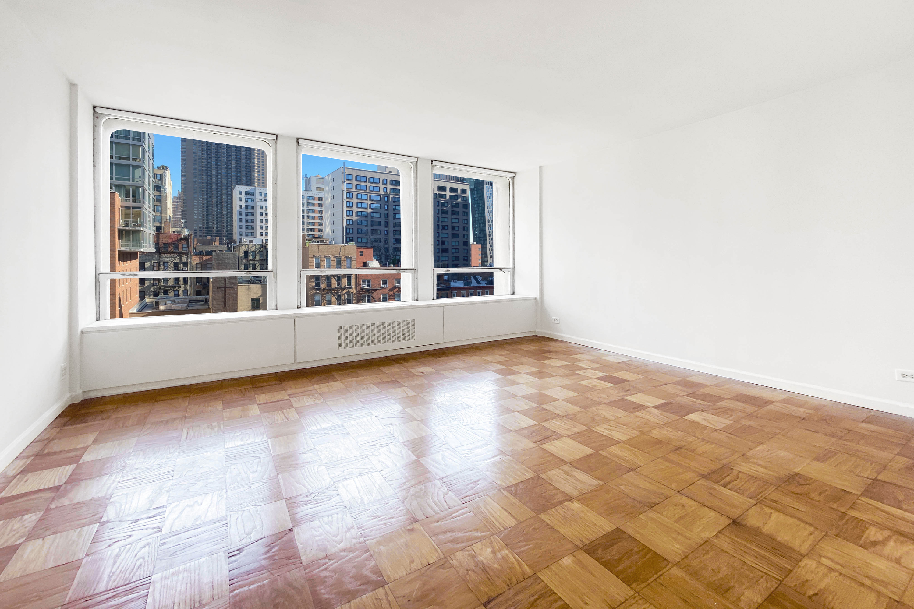 330 East 33rd Street, Unit 4H Manhattan, NY 10016 - Photo 2 of 16