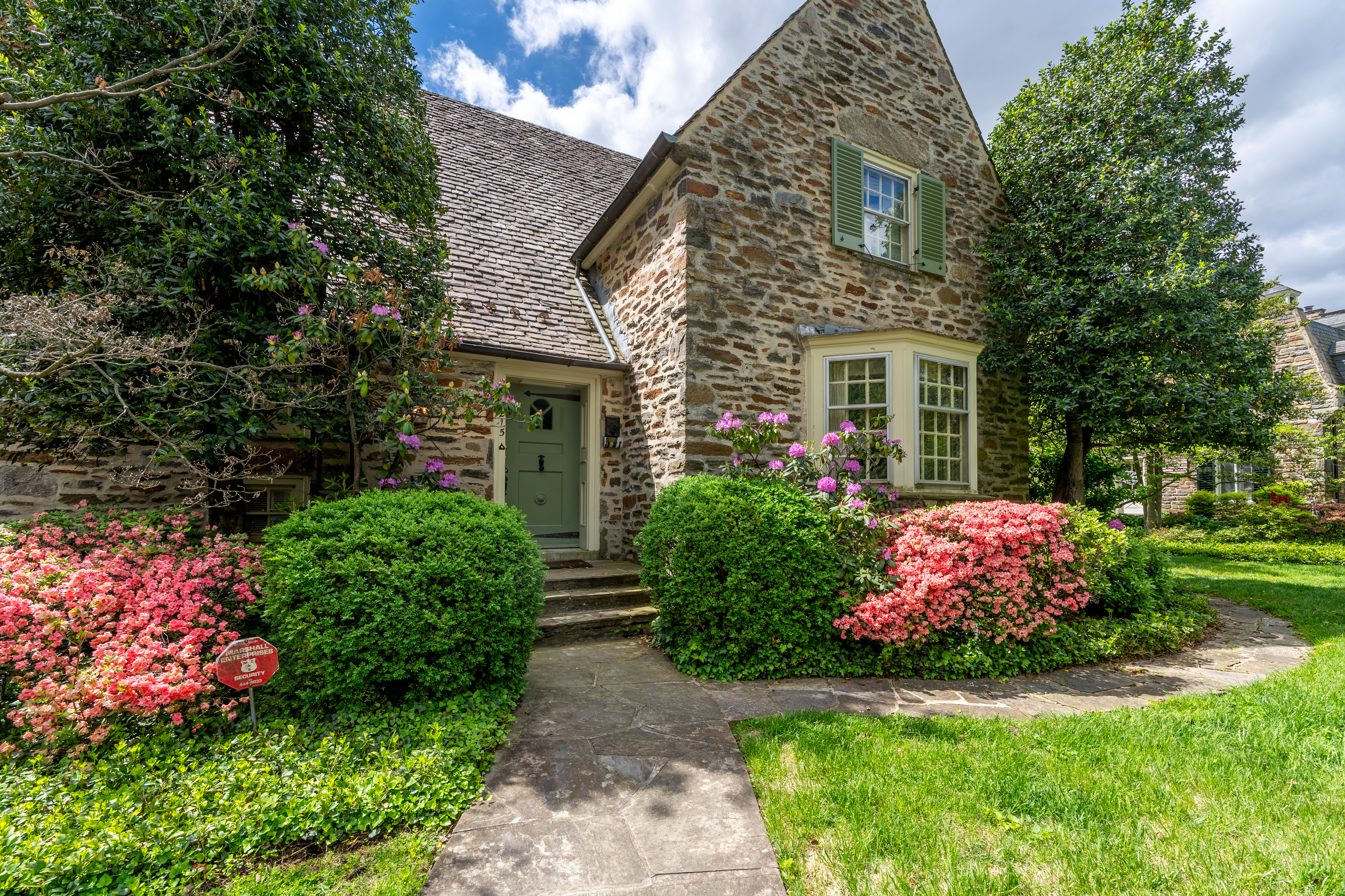 215 Paddington Road Baltimore, MD 21212 - Photo 6 of 18 a front view of a house with a yard