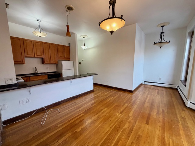 10 Columbus Square, Unit 2 Boston, MA 02116 - Photo 3 of 10