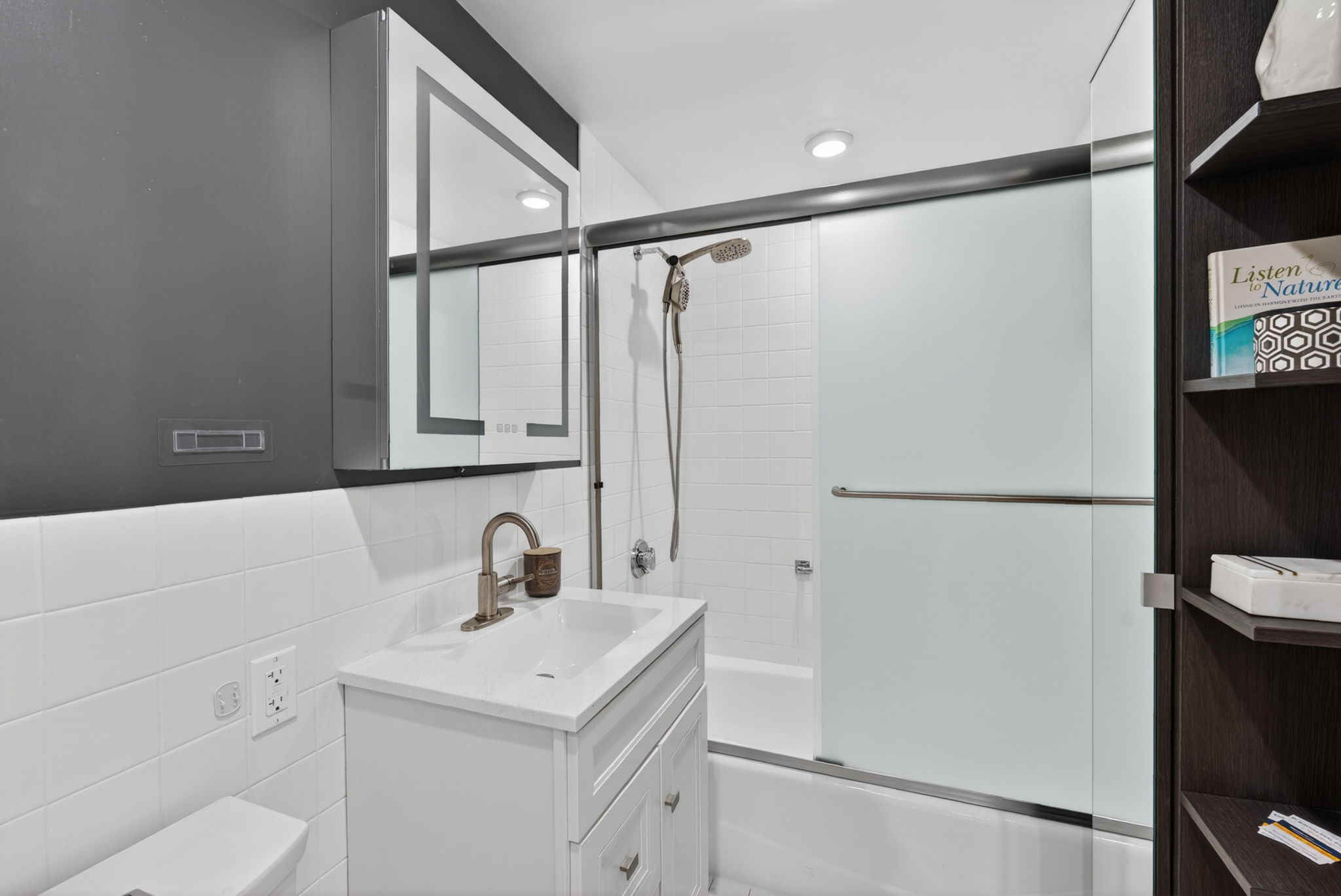 41 Centre Street, Unit 106 Brookline, MA 02446 - Photo 13 of 18