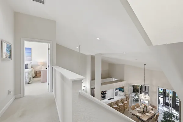 $1,695,000 | 4870 West Boulevard, Naples, FL 34103