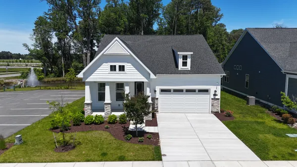 $685,000 | 30019 Chase Oaks Drive, Lewes, DE 19958