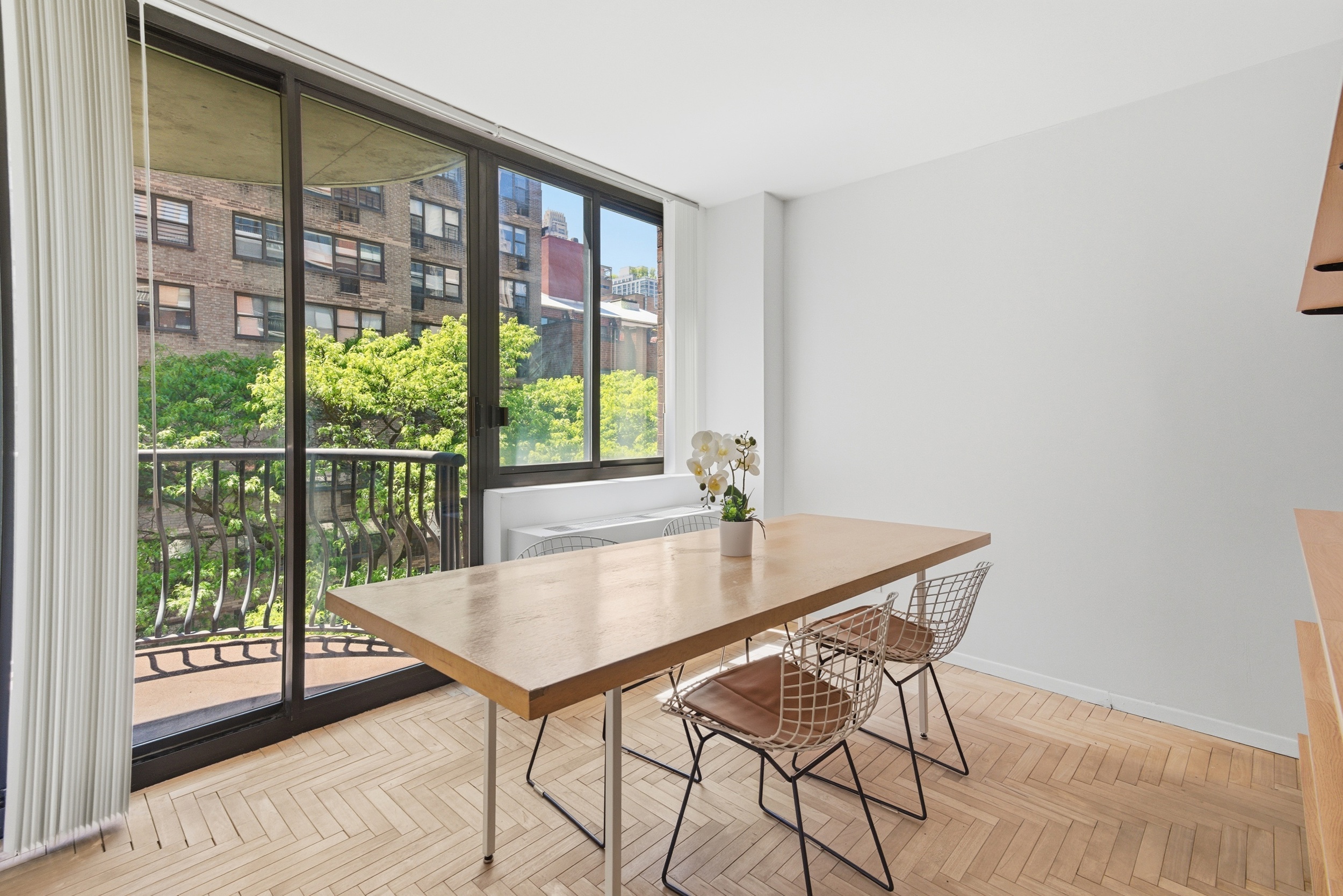 343 East 74th Street, Unit 5H Manhattan, NY 10021 - Photo 3 of 14