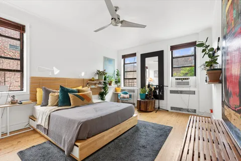 $700,000 | 50 Lefferts Avenue, Unit 6J | Prospect Lefferts Gardens