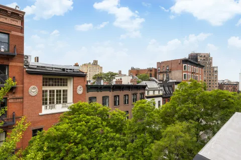 $11,500,000 | 57 West 9th Street | Greenwich Village