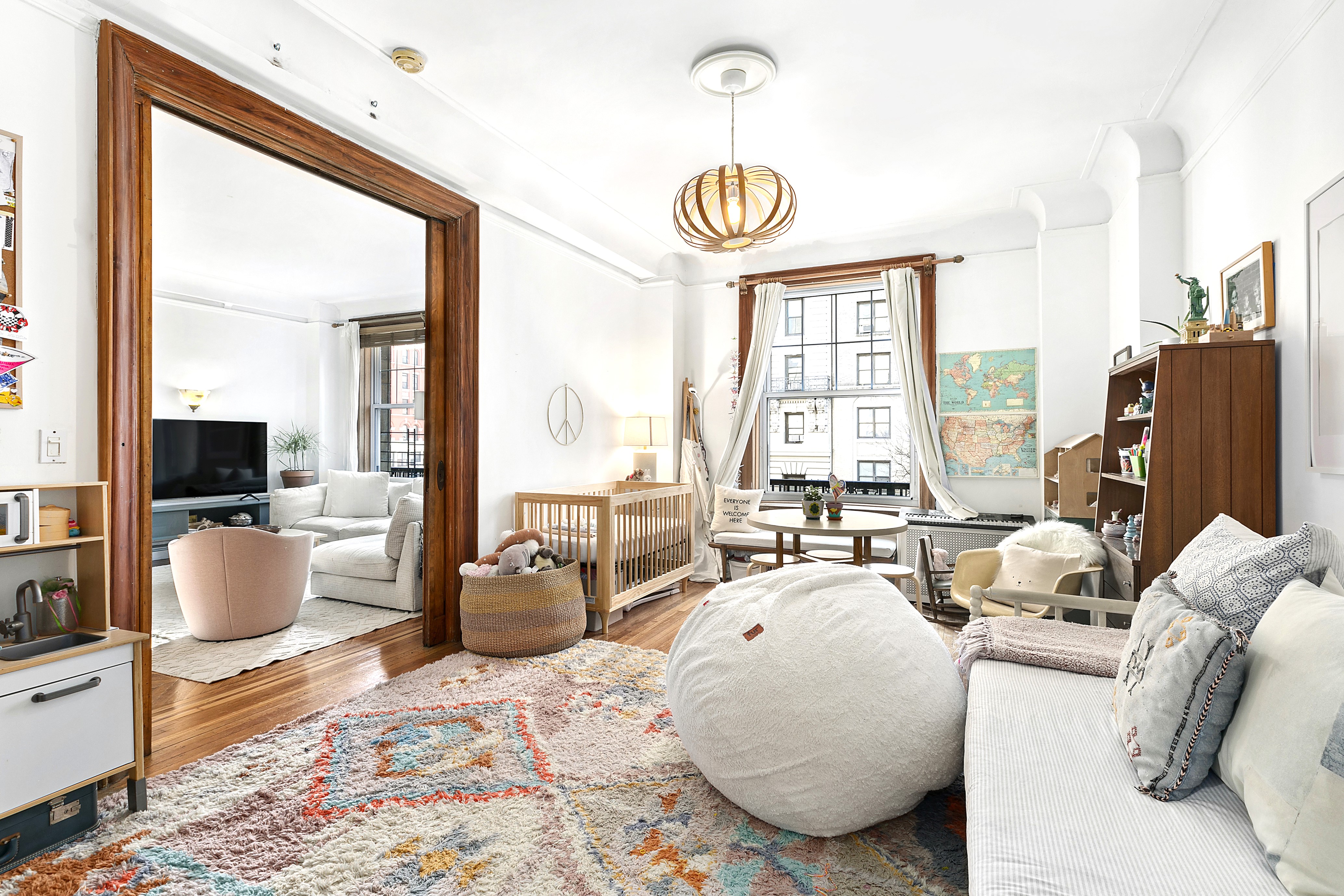 105 West 72nd Street, Unit 3B Manhattan, NY 10023 - Photo 4 of 8