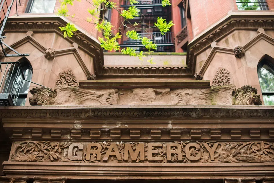 $715,000 | 26 Gramercy Park South, Unit 5F | Gramercy