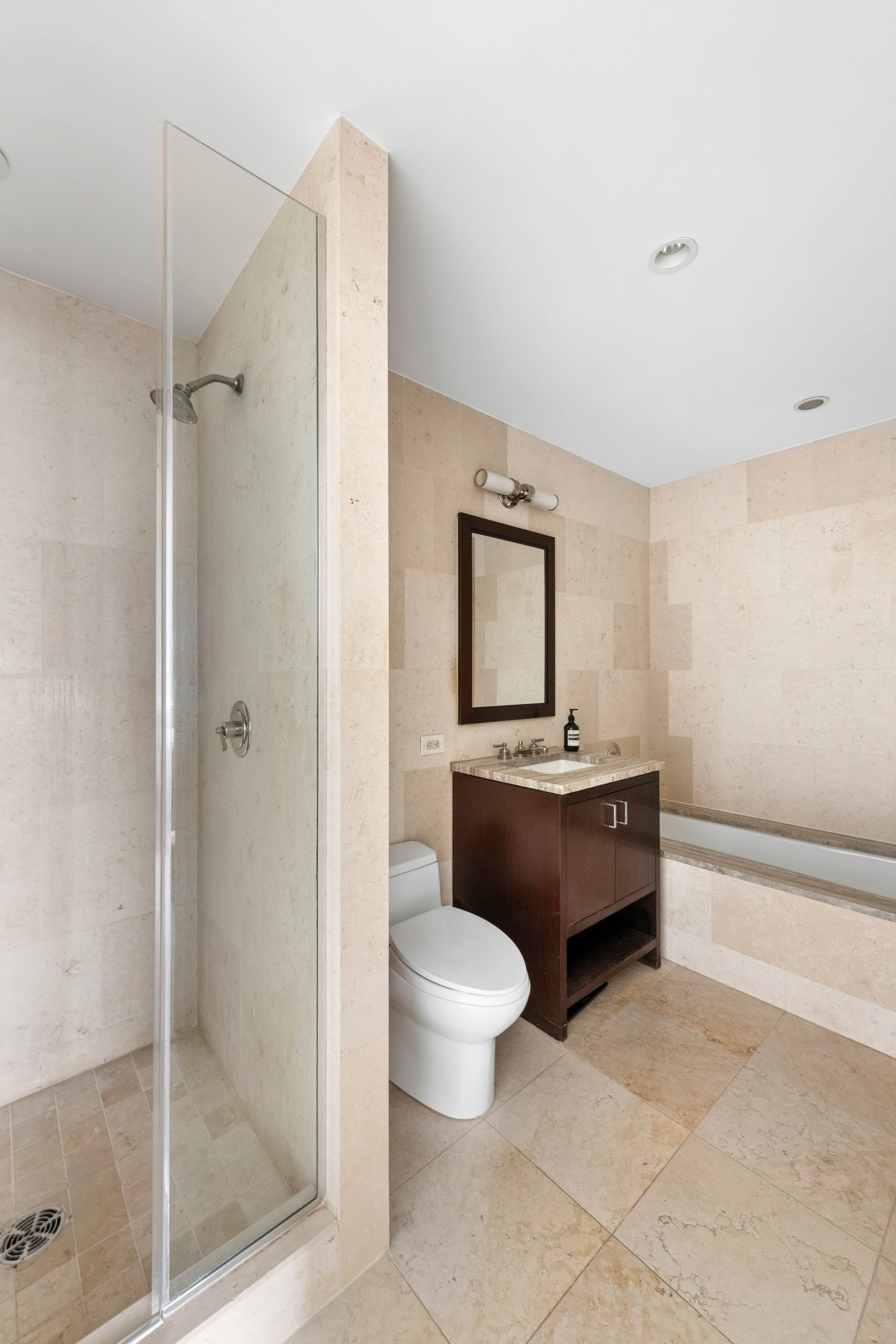 100 Riverside Boulevard, Unit 7G Manhattan, NY 10069 - Photo 6 of 15