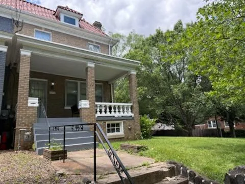 $1,250,000 | 4214 37th Street Northwest, Washington, DC 20008