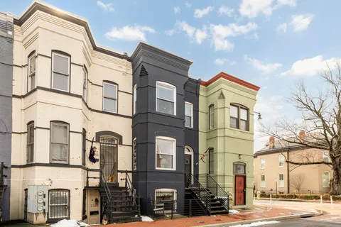 $889,000 | 340 U Street Northwest, Washington, DC 20001
