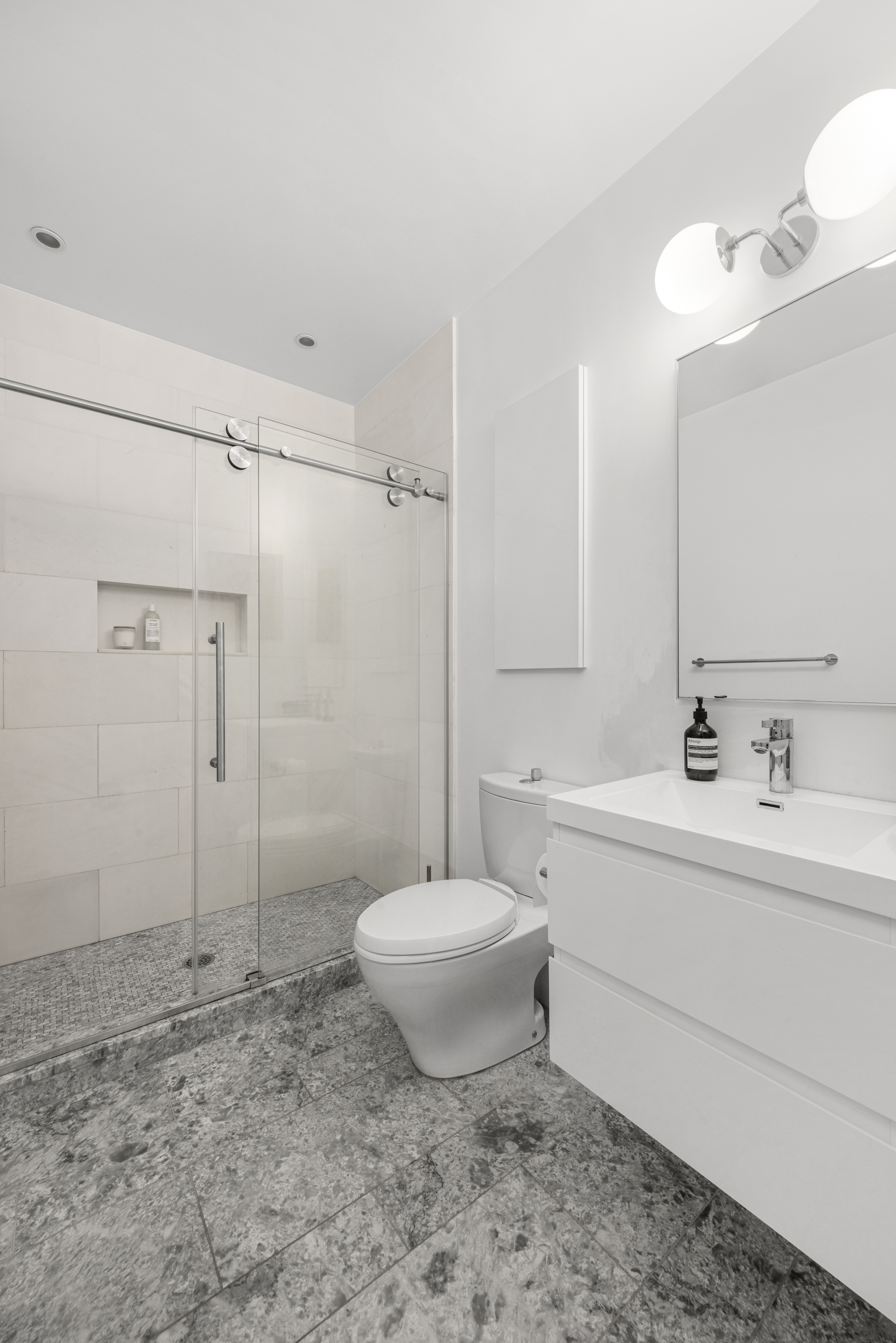 147 Ludlow Street, Unit 3A Manhattan, NY 10002 - Photo 4 of 8