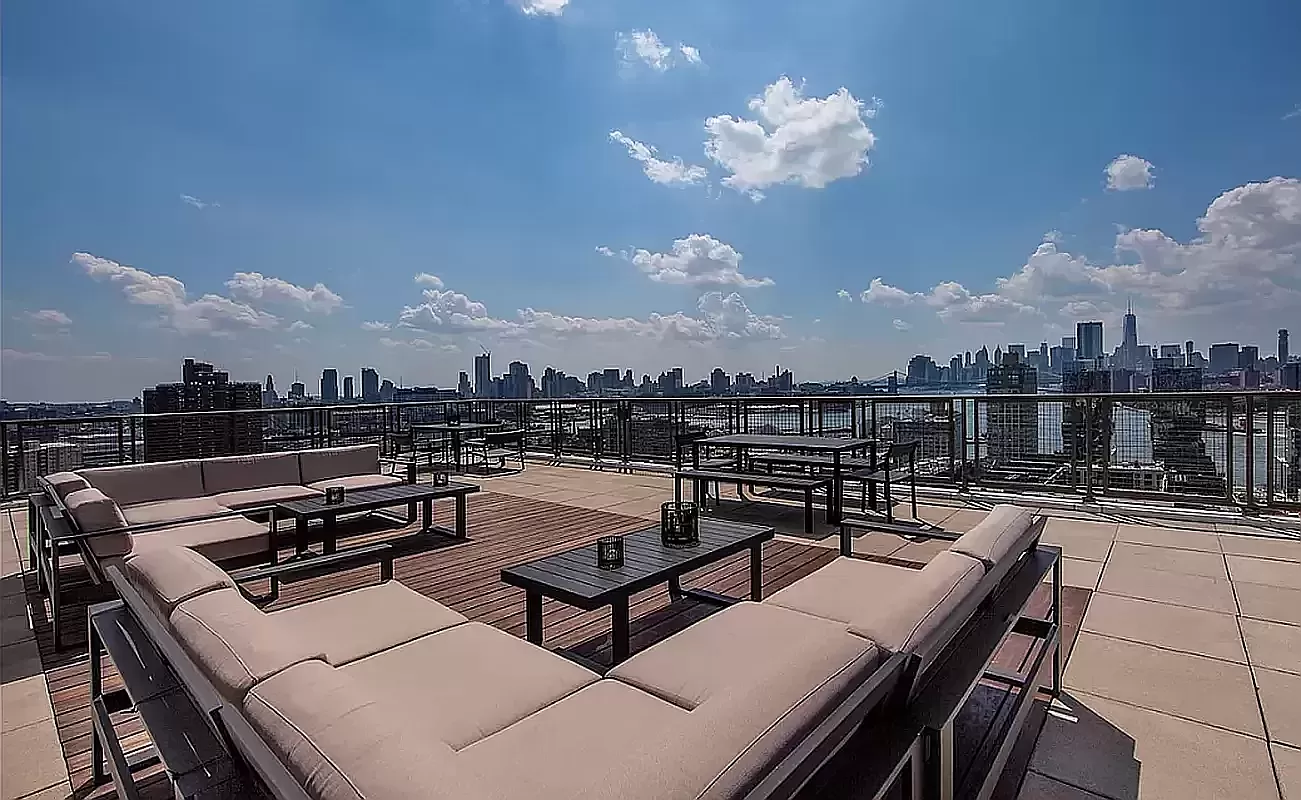 424 Bedford Avenue, Unit 5C Brooklyn, NY 11249 - Photo 8 of 11 a view of a terrace with sitting area