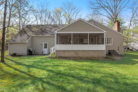 $685,000 | 2 Strafford Court, Medford, NJ 08055