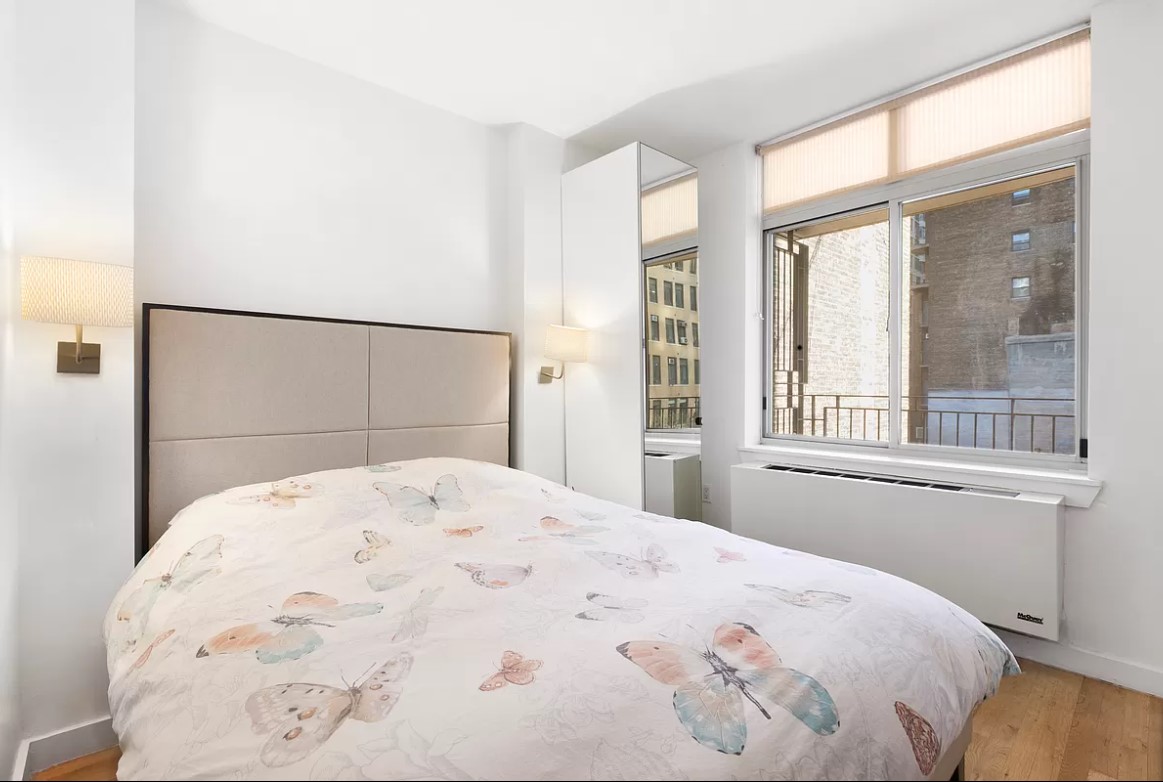 502 9th Avenue, Unit 5A Manhattan, NY 10018 - Photo 4 of 5