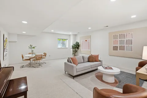 $1,850,000 | 11815 Beekman Place, Rockville, MD 20854
