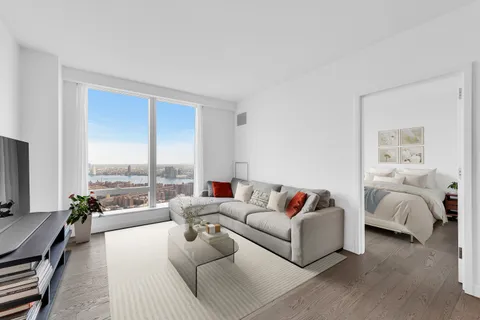 $1,495,000 | 252 South Street, Unit 64G | Two Bridges