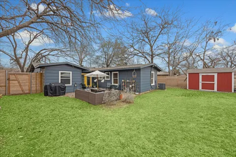 $550,000 | 1601 Ridgehaven Drive, Austin, TX 78723