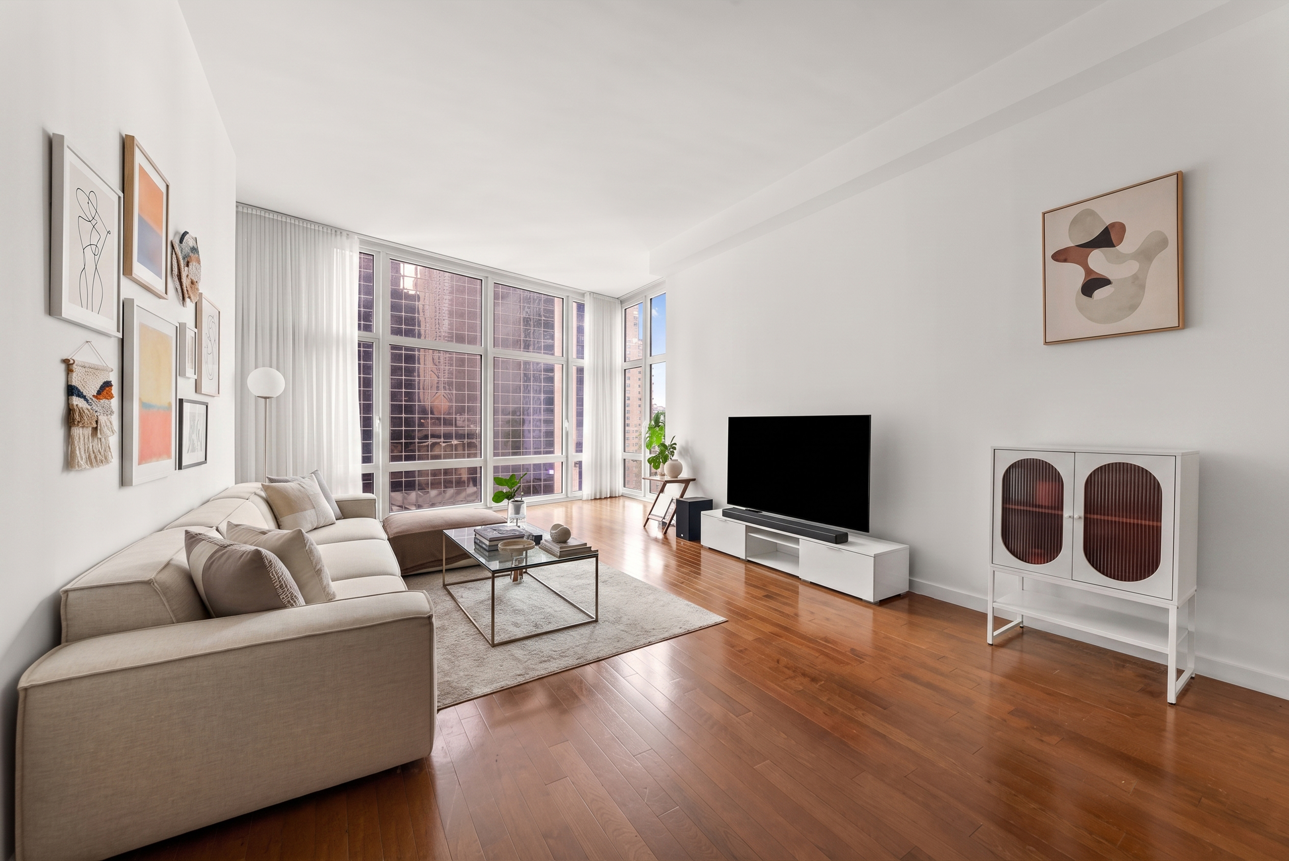 1600 Broadway, Unit 21C Manhattan, NY 10019 - Photo 1 of 14 Gallery Image 1
