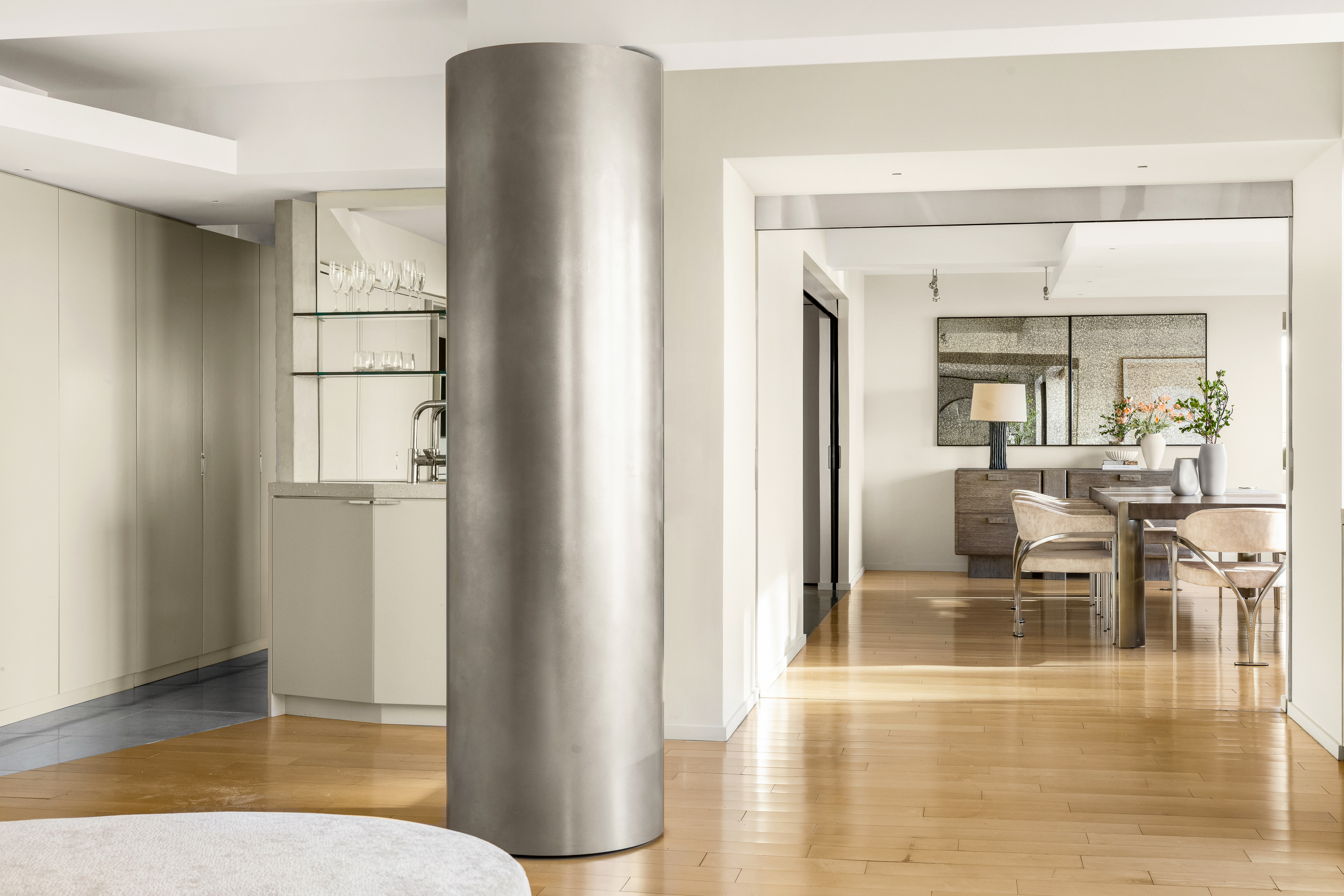 510 East 86th Street, Unit 17C Manhattan, NY 10028 - Photo 5 of 31 workspace with wooden floor and dining room view