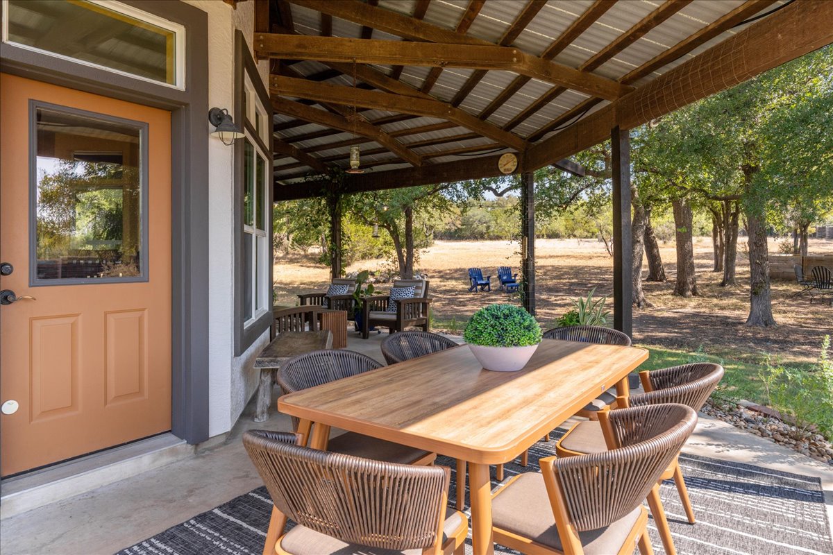 23802 Oscar Road Spicewood, TX 78669 - Photo 8 of 40 Gallery Image 8