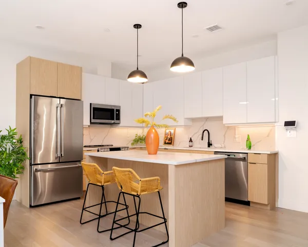 Contact Agent | 85 Myrtle Street, Unit 110, Quincy, MA 02171