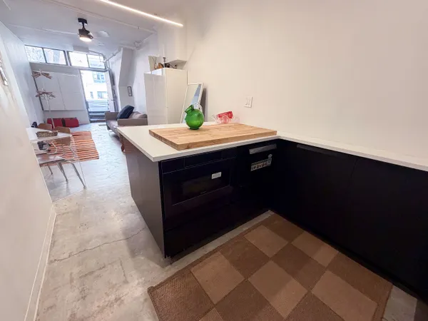 $3,995 | 206 East 7th Street, Unit G | East Village