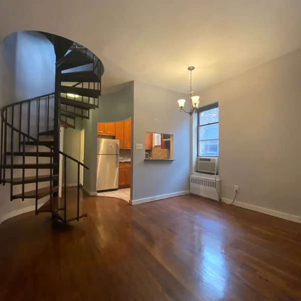 $5,700 | 710 Amsterdam Avenue, Unit 5A | Upper West Side