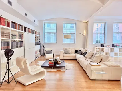 $3,258,000 | 130 Fulton Street, Unit 5B | Financial District