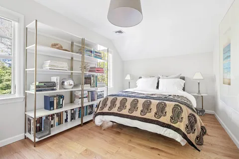 $5,950,000 | 89 Cobb Road, Water Mill, NY 11976