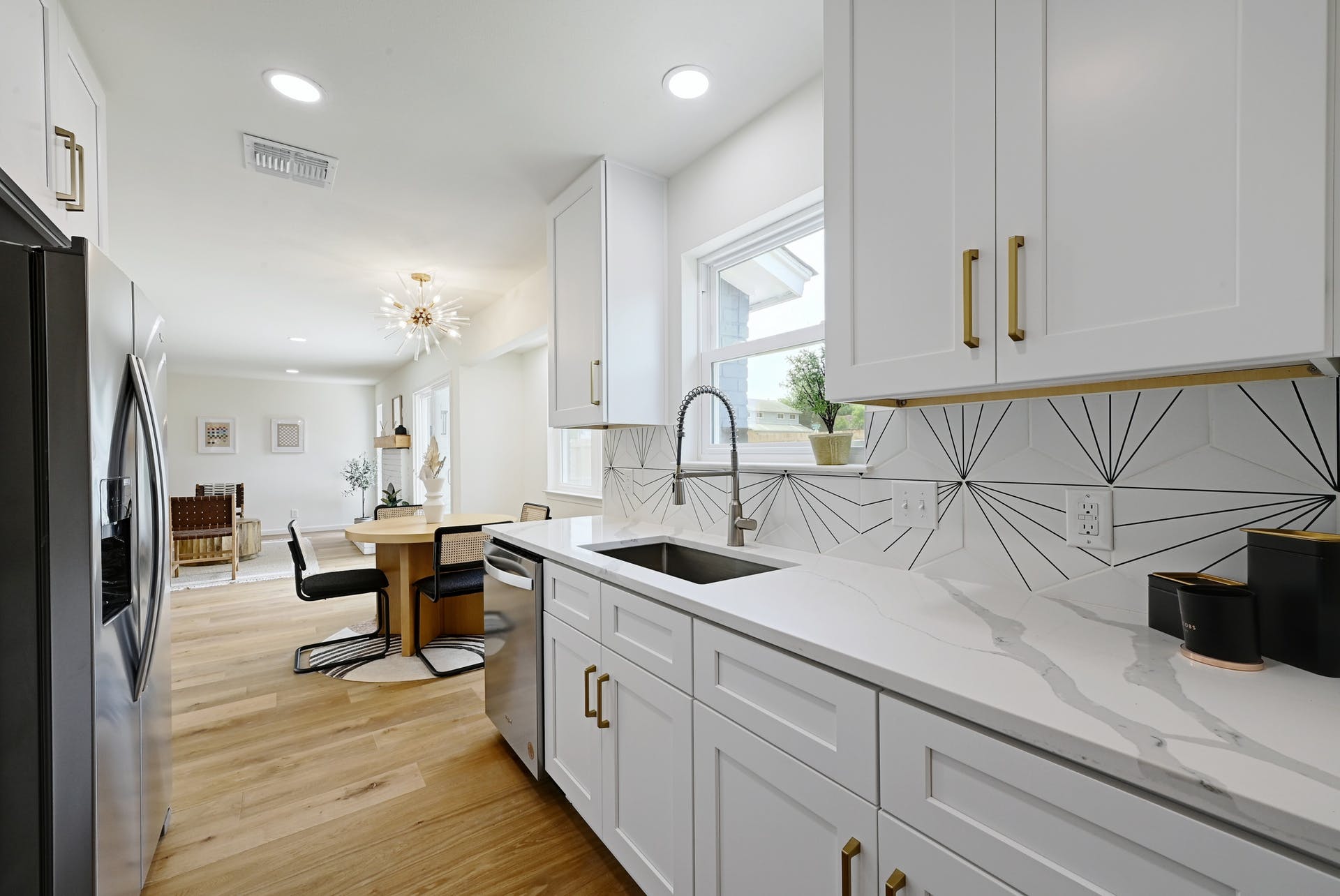 6606 Aldford Circle Austin, TX 78745 - Photo 19 of 32