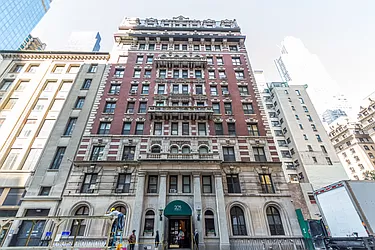 205 West 54th Street, Unit 2E Manhattan, NY 10019 - Photo 9 of 11